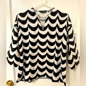 Uniqlo x Marimekko 3/4 Sleeve Shirt